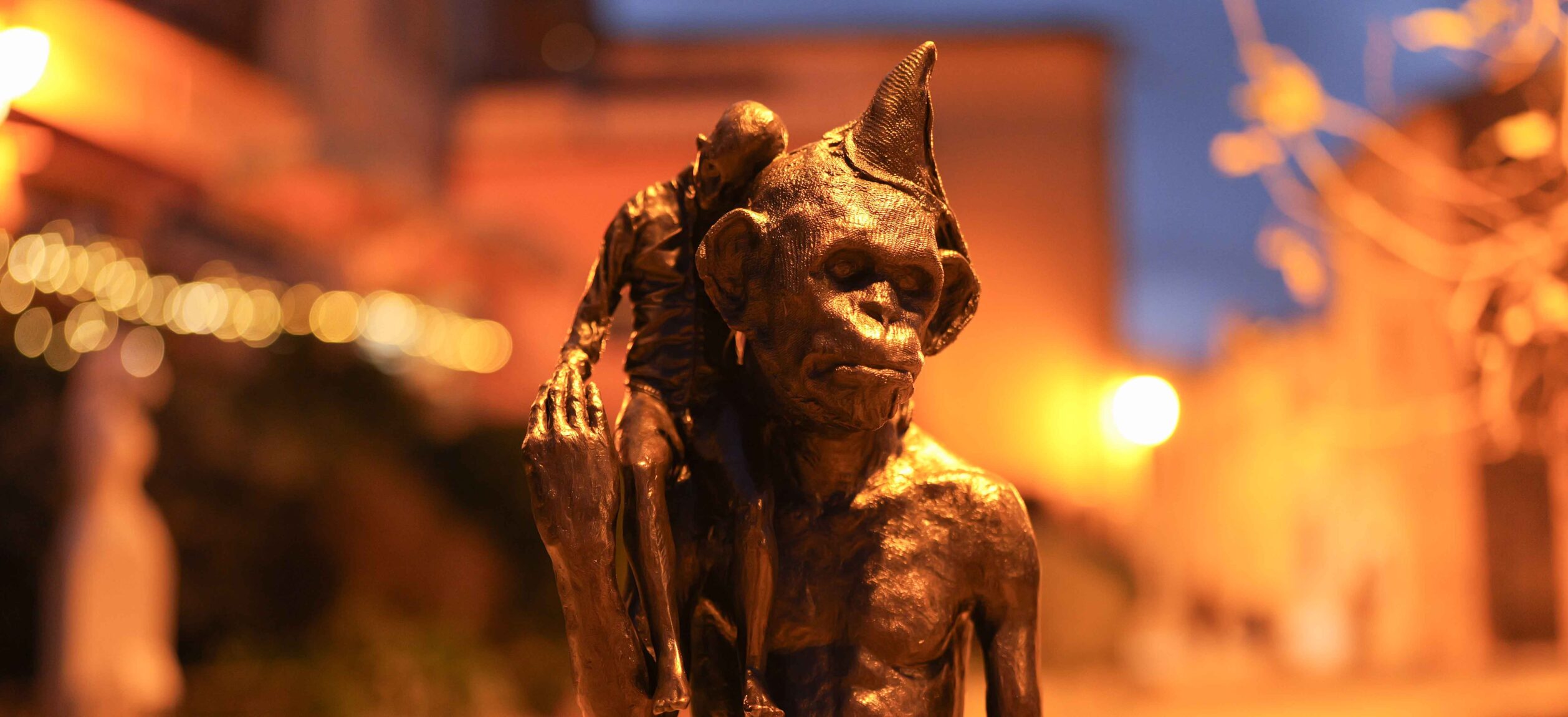 Grinder's Monkey - bronze - Beth Carter