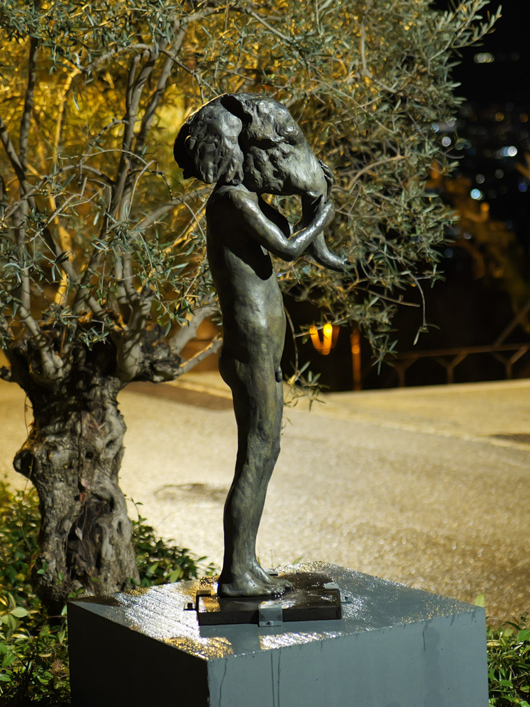 Mougins-Monumental-2026 9 Standing Elephant bronze Beth Carter 768x1024px 1